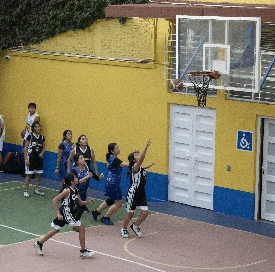 Clubs, deportes y oportunidades